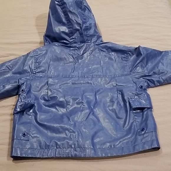 24mo Osh Kosh raincoat - Picture 4 of 4
